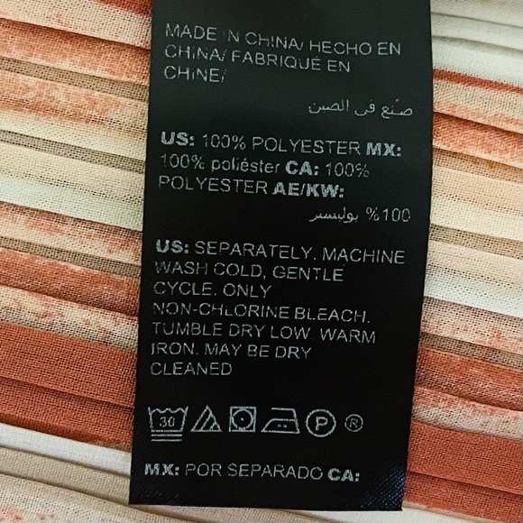 Chico’s Pleated Printed Jacket - Picture 3 of 9